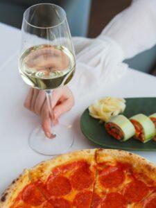 Pizza et Côtes du Rhône blanc