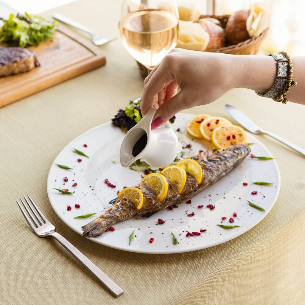 Hautes Côtes de Beaune blanc avec un poisson