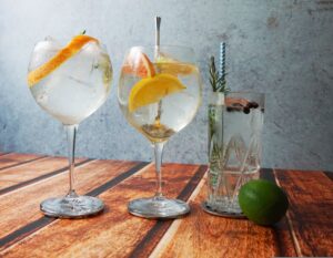 cocktailtime-gin-tonic-4468653